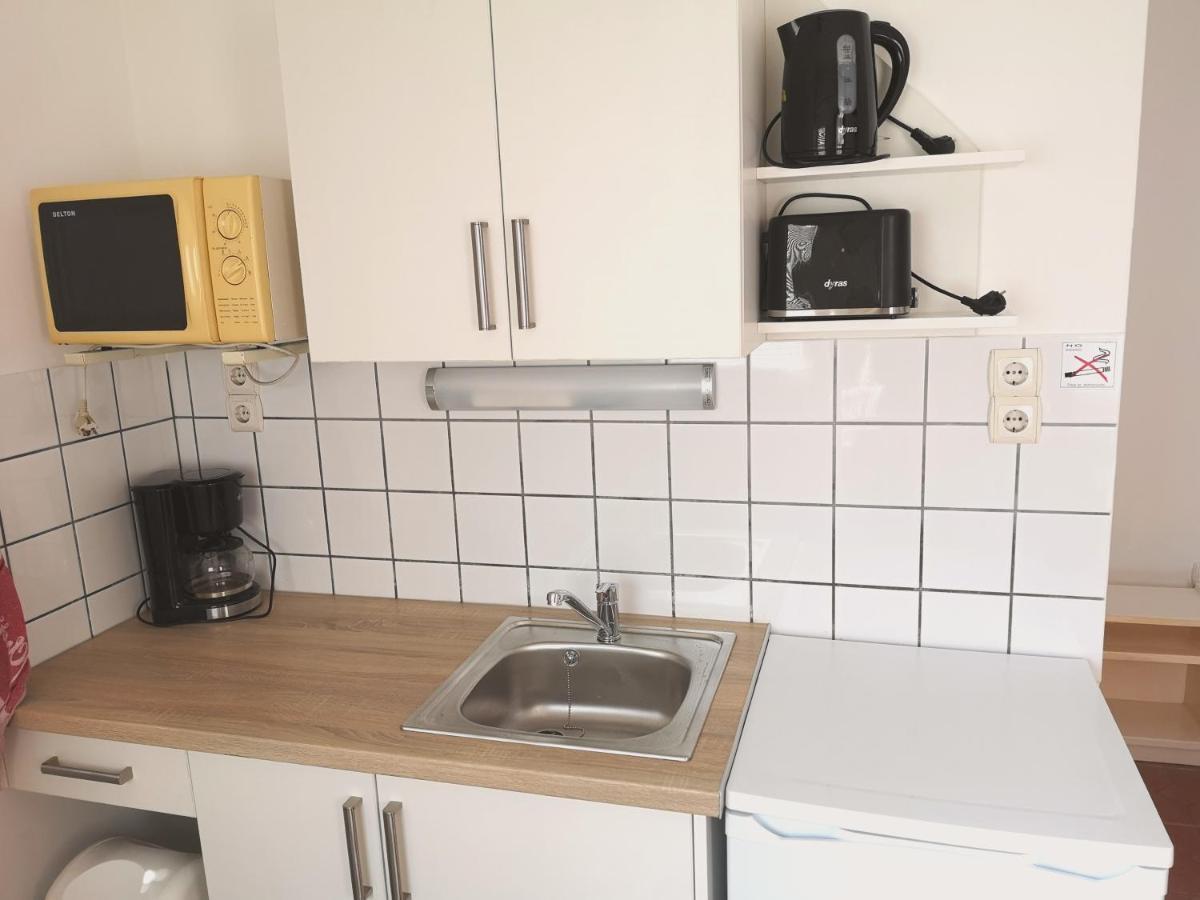 Apartman Kaszas Garden Mosonmagyaróvár Екстериор снимка