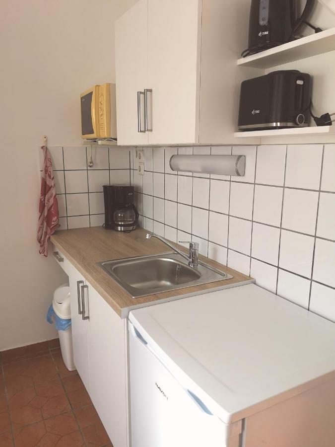 Apartman Kaszas Garden Mosonmagyaróvár Екстериор снимка