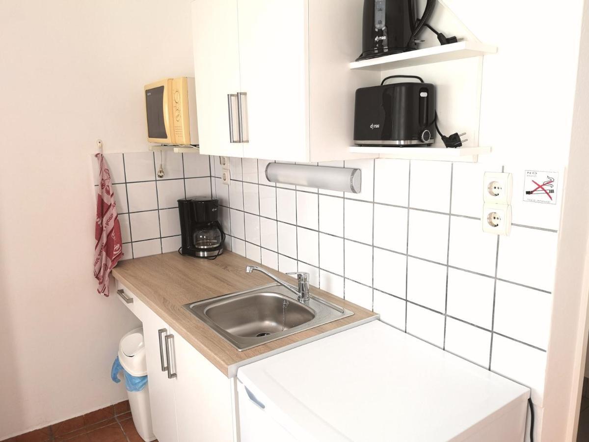 Apartman Kaszas Garden Mosonmagyaróvár Екстериор снимка