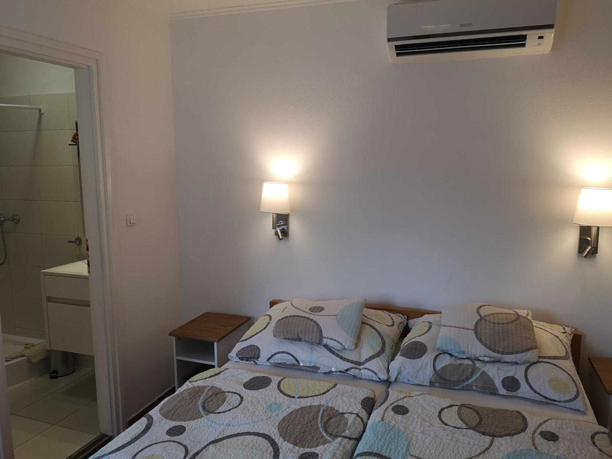 Apartman Kaszas Garden Mosonmagyaróvár Екстериор снимка