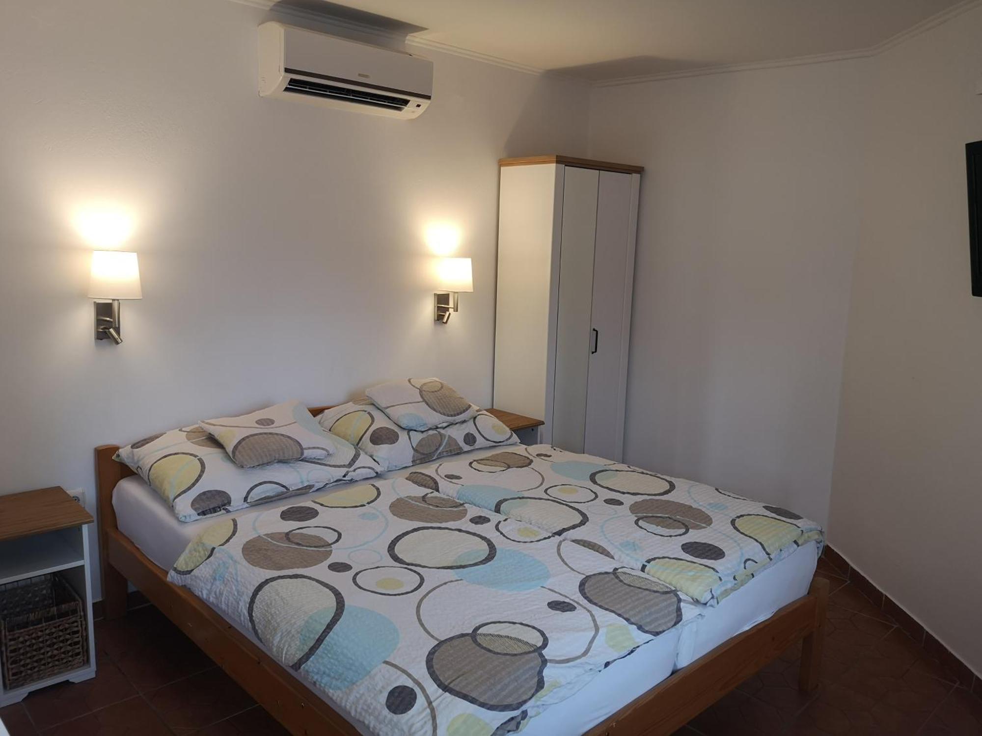 Apartman Kaszas Garden Mosonmagyaróvár Екстериор снимка