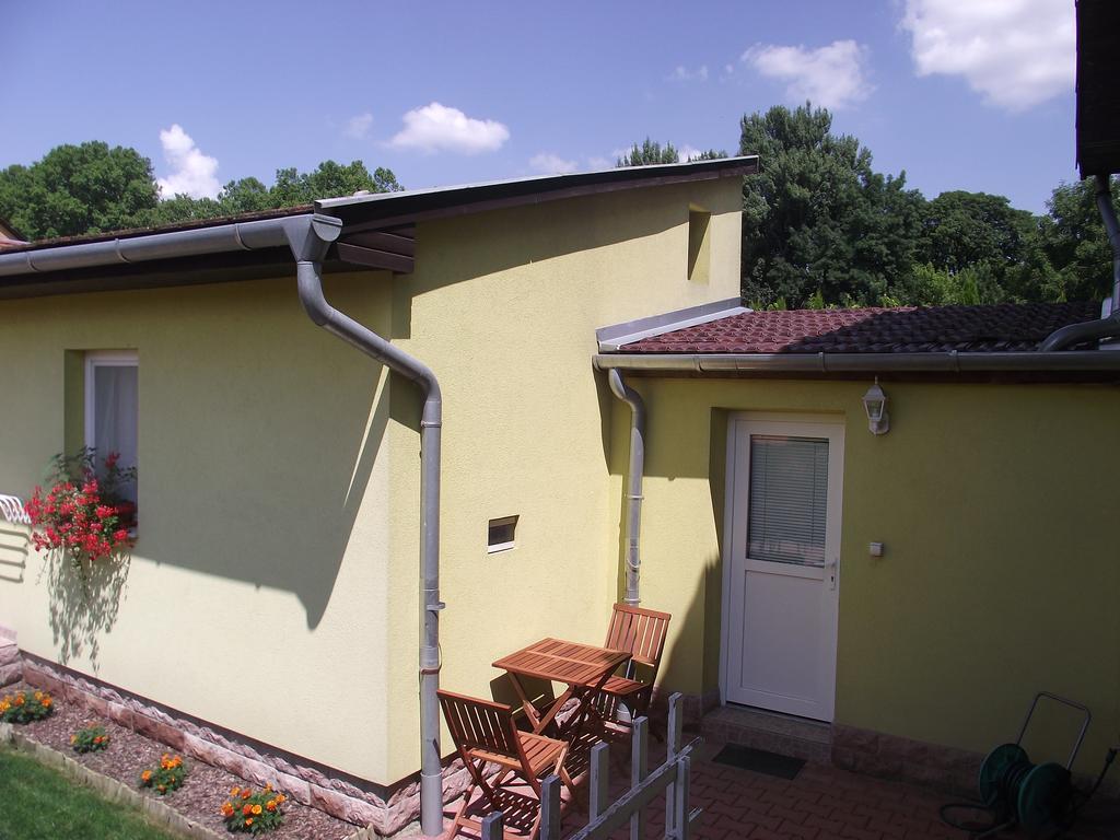 Apartman Kaszas Garden Mosonmagyaróvár Екстериор снимка