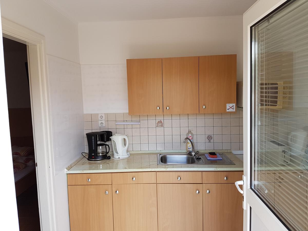 Apartman Kaszas Garden Mosonmagyaróvár Екстериор снимка