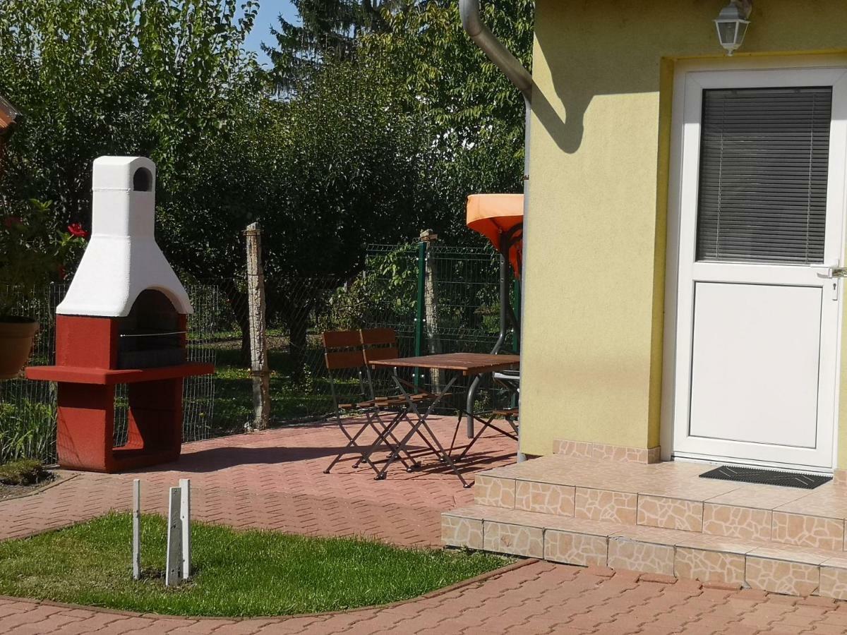 Apartman Kaszas Garden Mosonmagyaróvár Екстериор снимка