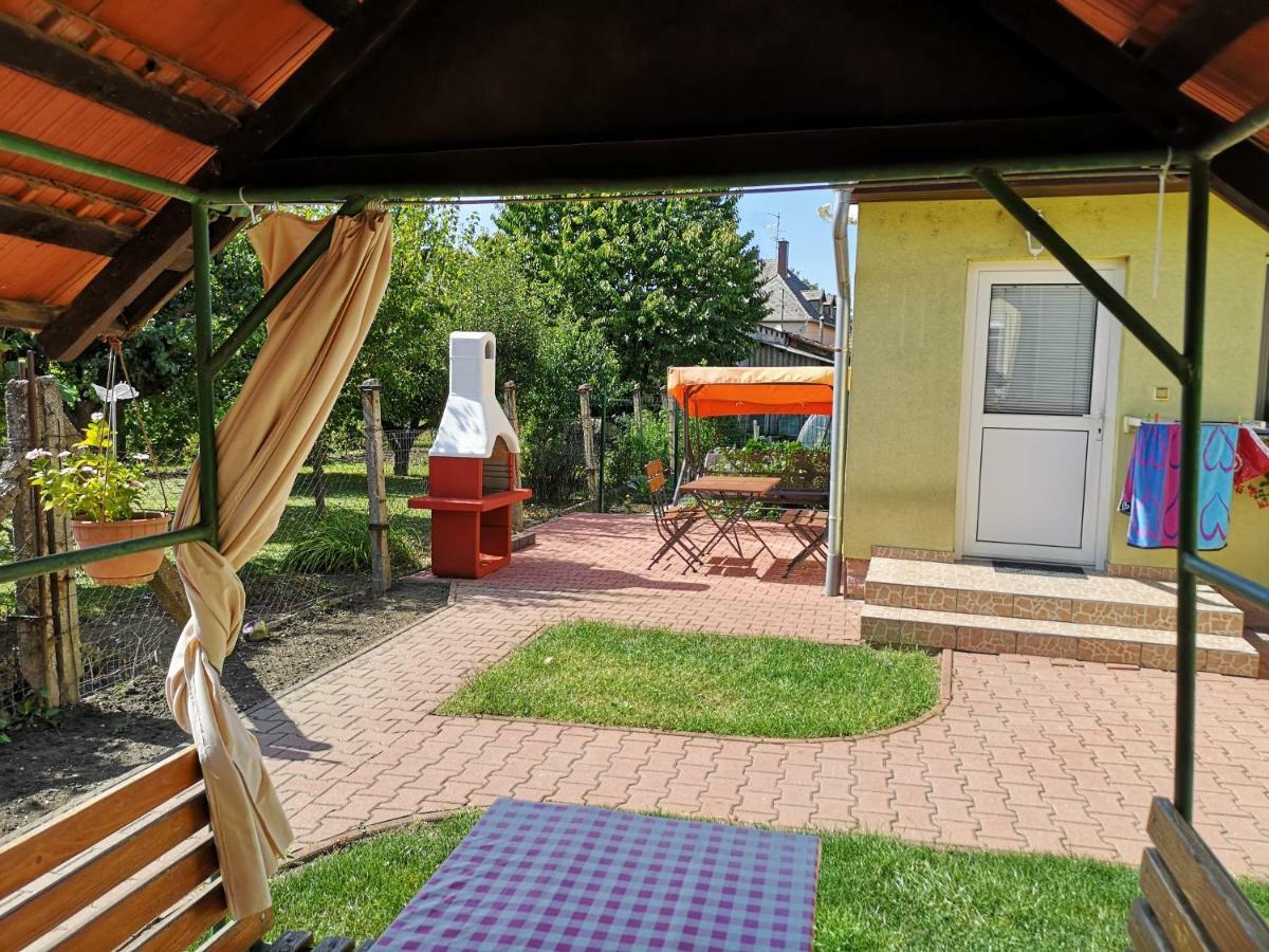 Apartman Kaszas Garden Mosonmagyaróvár Екстериор снимка